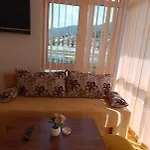 Helena Apartmán *
