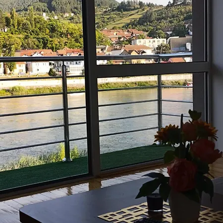 Helena 公寓 Višegrad