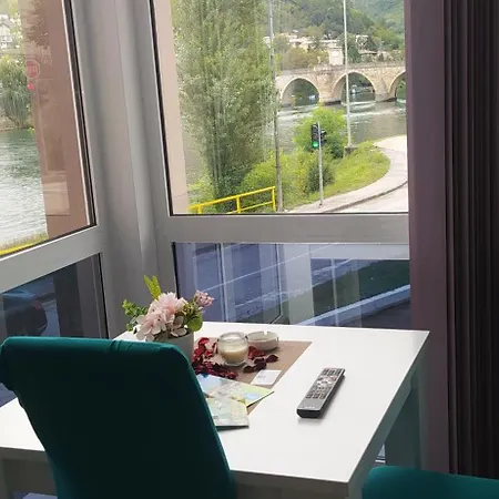 Helena 公寓 Višegrad